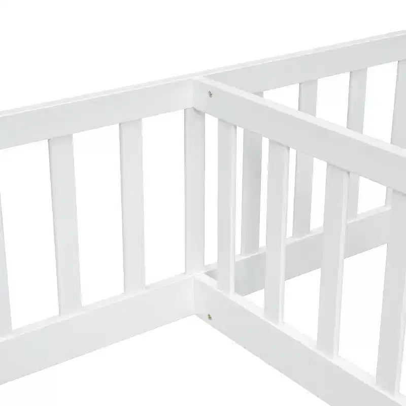 Lit mezzanine double, espace bureau sous le lit, bois de pin massif, gain de place.