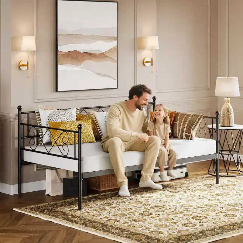 Lit de repos simple avec tête de lit en forme de cœur, cadre de lit de repos robuste en métal avec support à lattes en acier, lit de jour/canapé avec tête de lit pour salon, chambre à coucher